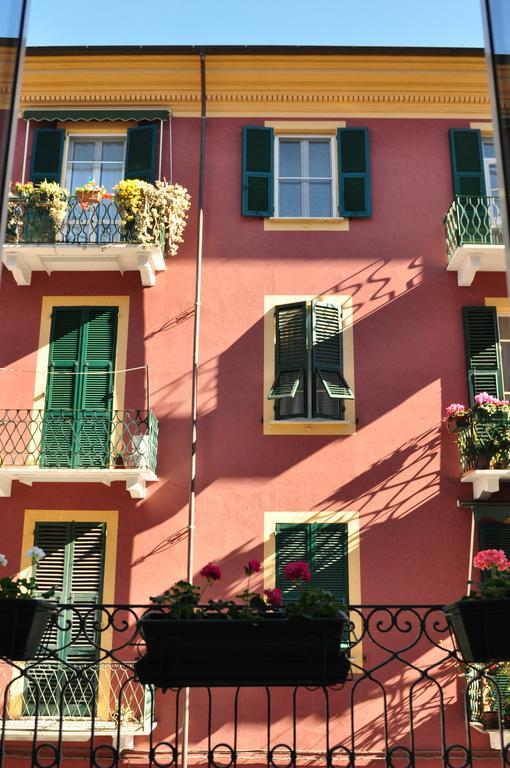 The Lighthouse Apartment La Spezia Exterior photo